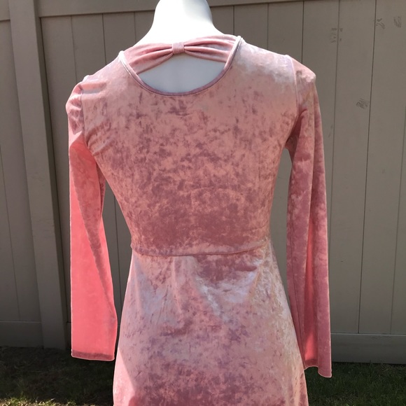 Girls pink velvet skater dress! Size 14 - Picture 3 of 7